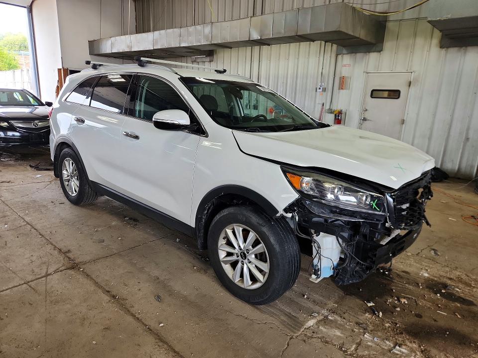 2019 Kia Sorento მანქანა იყიდება აუქციონზე, vin: 5XYPG4A33KG437904, აუქციონის ნომერი: 56619366