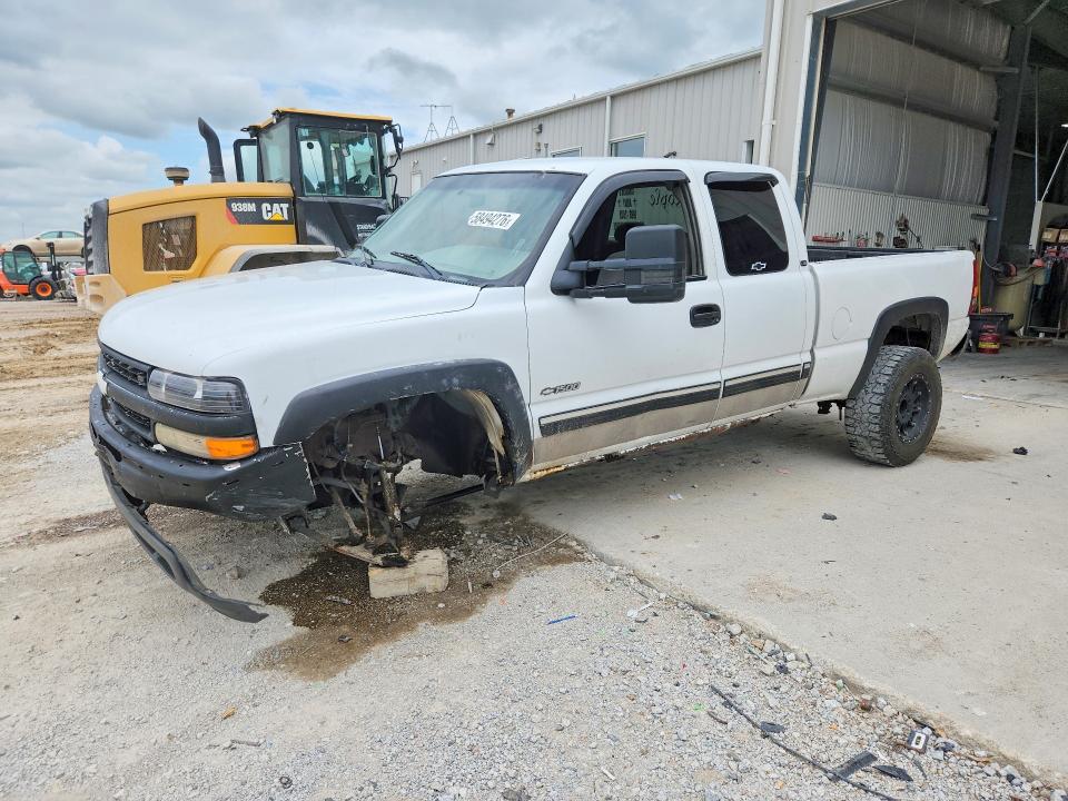 58494276 :رقم المزاد ، 1GCEK19T4YE335277 vin ، 2000 Chevrolet Silverado مزاد بيع