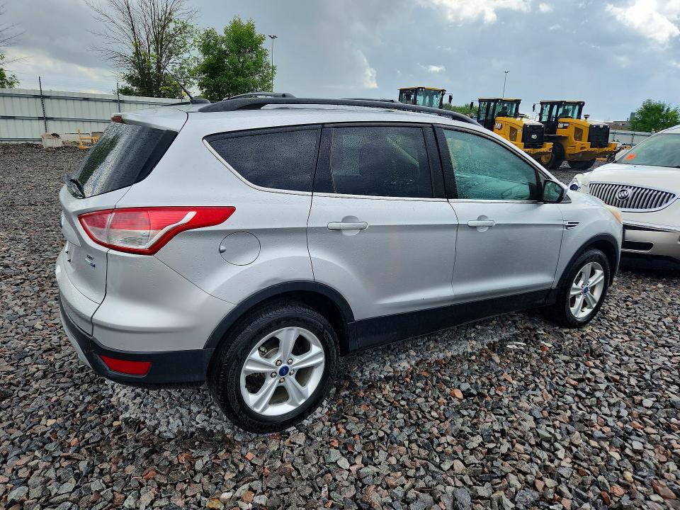 2013 Ford Escape მანქანა იყიდება აუქციონზე, vin: 1FMCU9GX4DUC81545, აუქციონის ნომერი: 58713866