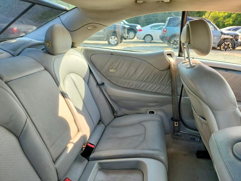 2004 Mercedes-benz Clk მანქანა იყიდება აუქციონზე, vin: WDBTJ75J64F079552, აუქციონის ნომერი: 59258326
