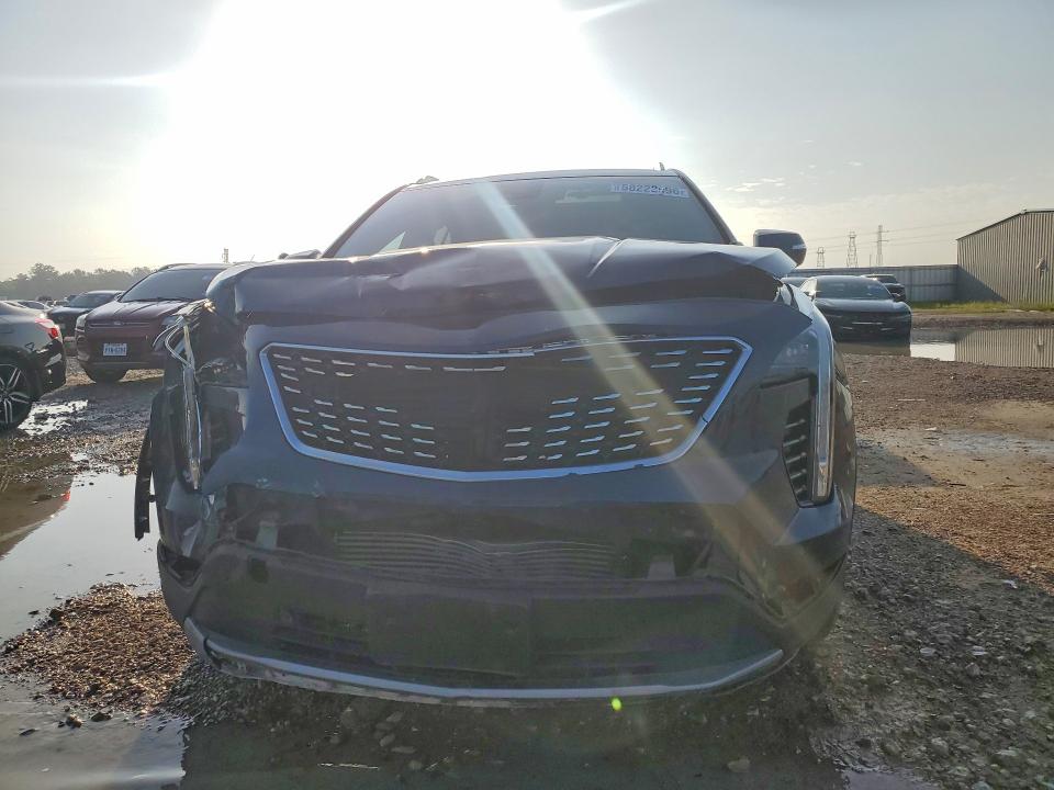 2019 Cadillac Xt4 მანქანა იყიდება აუქციონზე, vin: 1GYFZCR43KF126063, აუქციონის ნომერი: 58222596
