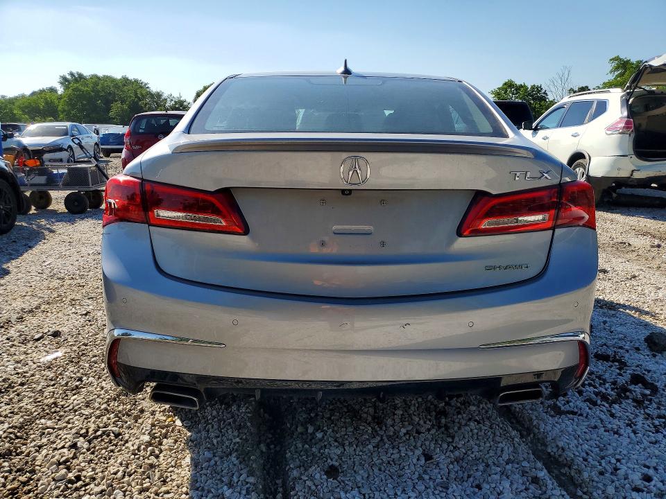 2018 Acura Tlx მანქანა იყიდება აუქციონზე, vin: 19UUB3F72JA002024, აუქციონის ნომერი: 57328876