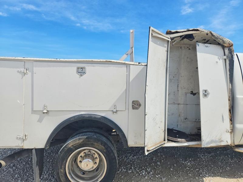 2005 Ford F550 მანქანა იყიდება აუქციონზე, vin: 1FDAF56P85EB40601, აუქციონის ნომერი: 58112456