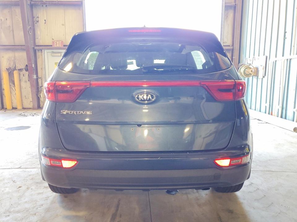 58037326 :رقم المزاد ، KNDPMCAC2J7419666 vin ، 2018 Kia Sportage مزاد بيع