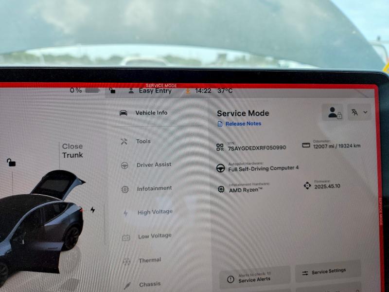 Продажа на аукционе авто 2024 Tesla Model Y, vin: 7SAYGDEDXRF050990, номер лота: 55316296