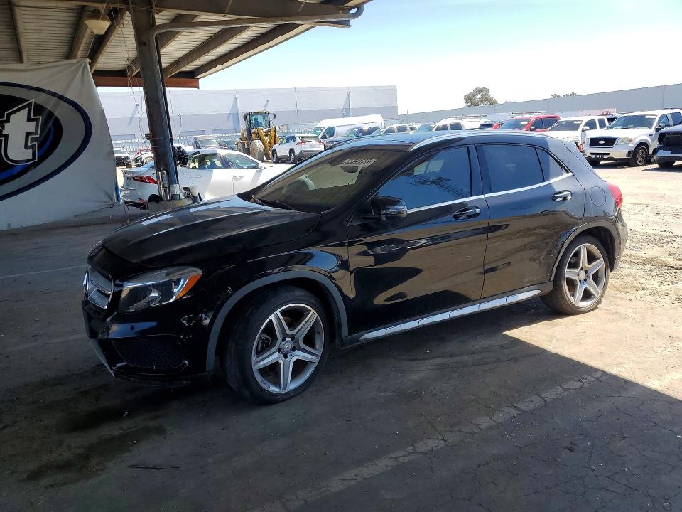 55890006 :رقم المزاد ، WDCTG4GB3HJ315625 vin ، 2017 Mercedes-benz Gla مزاد بيع