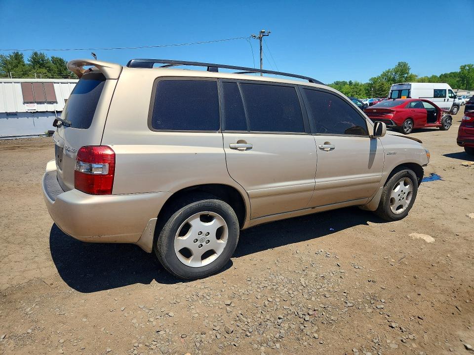 55750376 :رقم المزاد ، JTEEP21A350116882 vin ، 2005 Toyota Highlander مزاد بيع