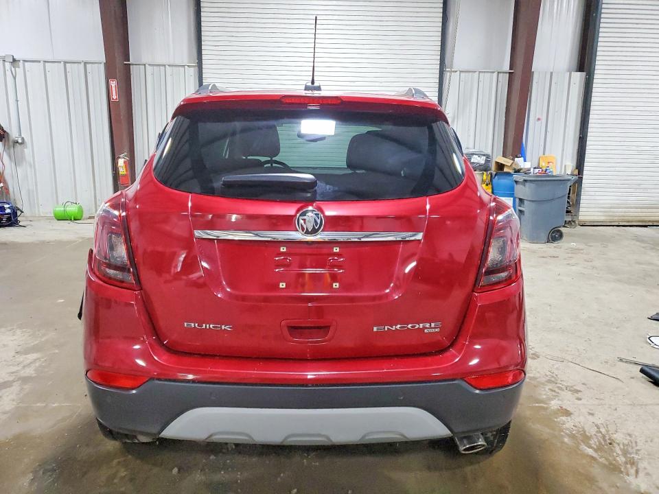 56138576 :رقم المزاد ، KL4CJHSB1JB521946 vin ، 2018 Buick Encore مزاد بيع