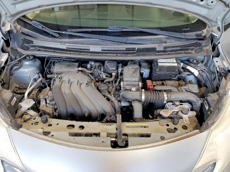 58801256 :رقم المزاد ، 3N1CE2CP5FL445092 vin ، 2015 Nissan Versa Note مزاد بيع