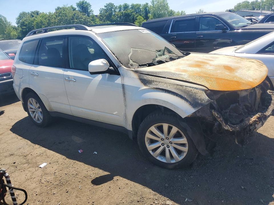 54481626 :رقم المزاد ، JF2SHAEC3DH414327 vin ، 2013 Subaru Forester مزاد بيع