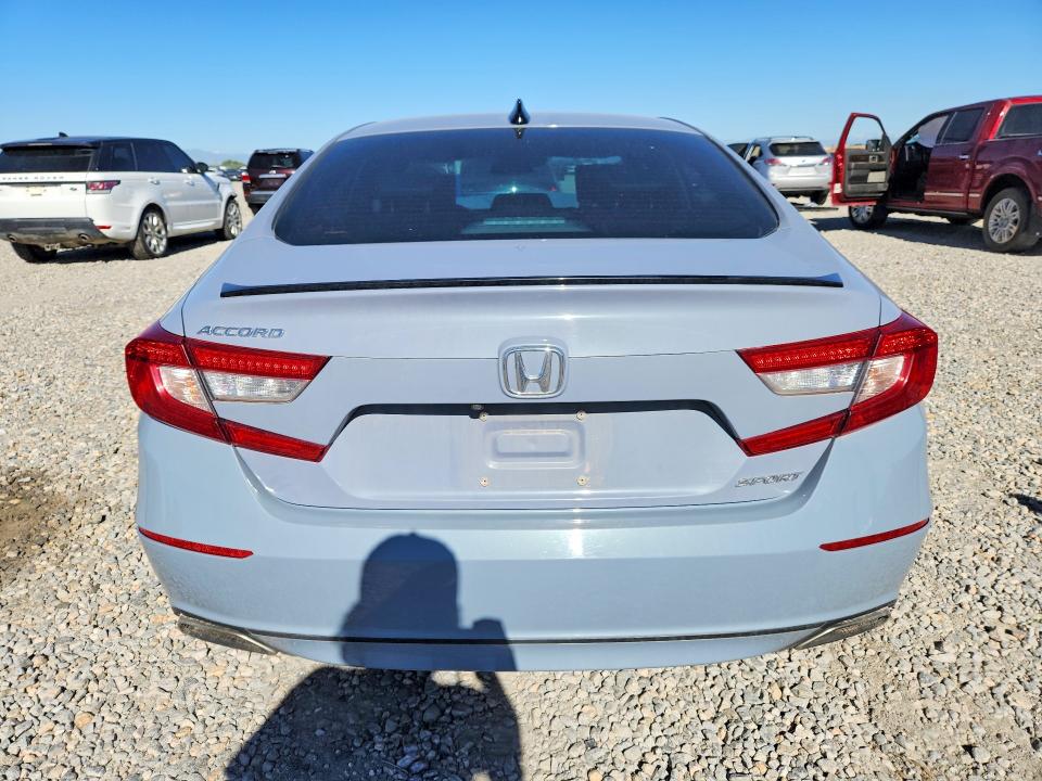 56715176 :رقم المزاد ، 1HGCV1F30MA102129 vin ، 2021 Honda Accord مزاد بيع