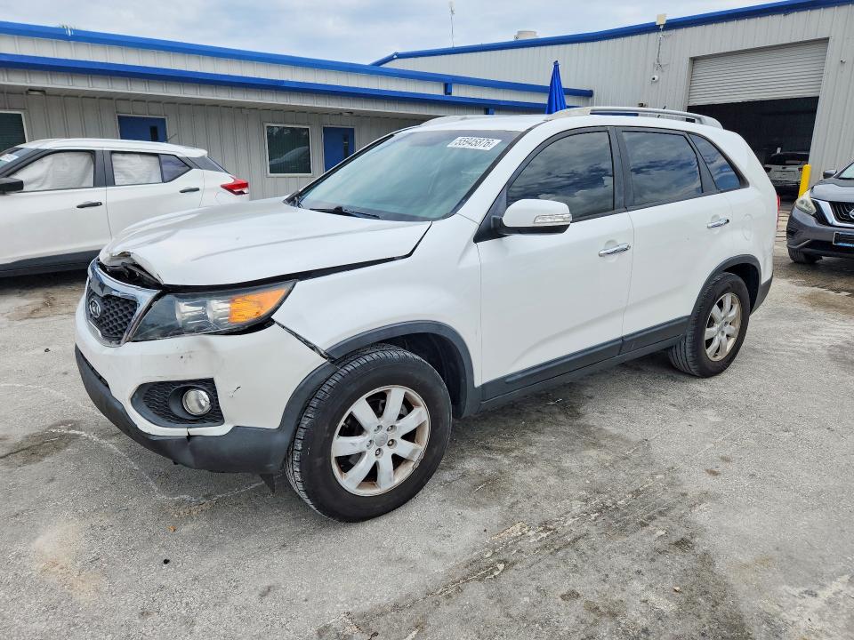 Auction sale of the 2013 Kia Sorento, vin: 5XYKT3A64DG311242, lot number: 55945876