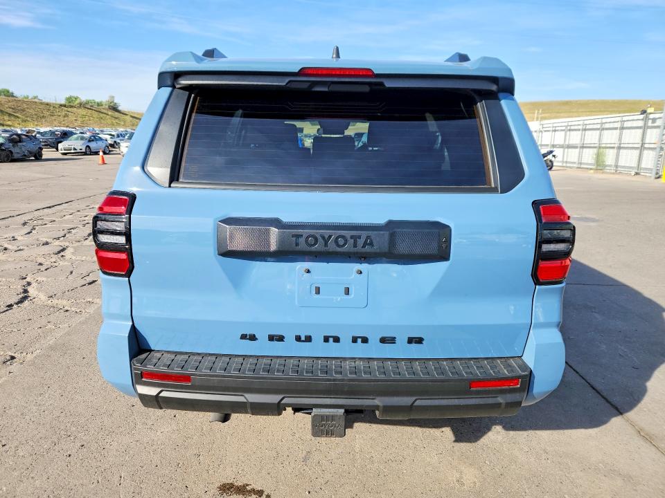 2025 Toyota 4runner მანქანა იყიდება აუქციონზე, vin: JTEVA5BR1S5040407, აუქციონის ნომერი: 56548976
