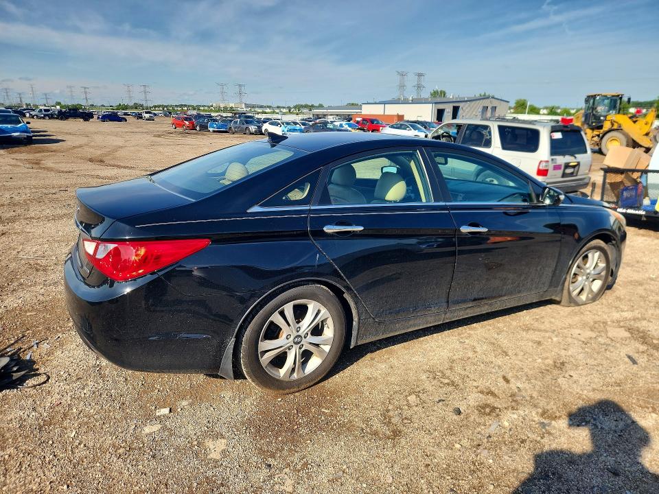 58116256 :رقم المزاد ، 5NPEC4AC9DH573257 vin ، 2013 Hyundai Sonata مزاد بيع