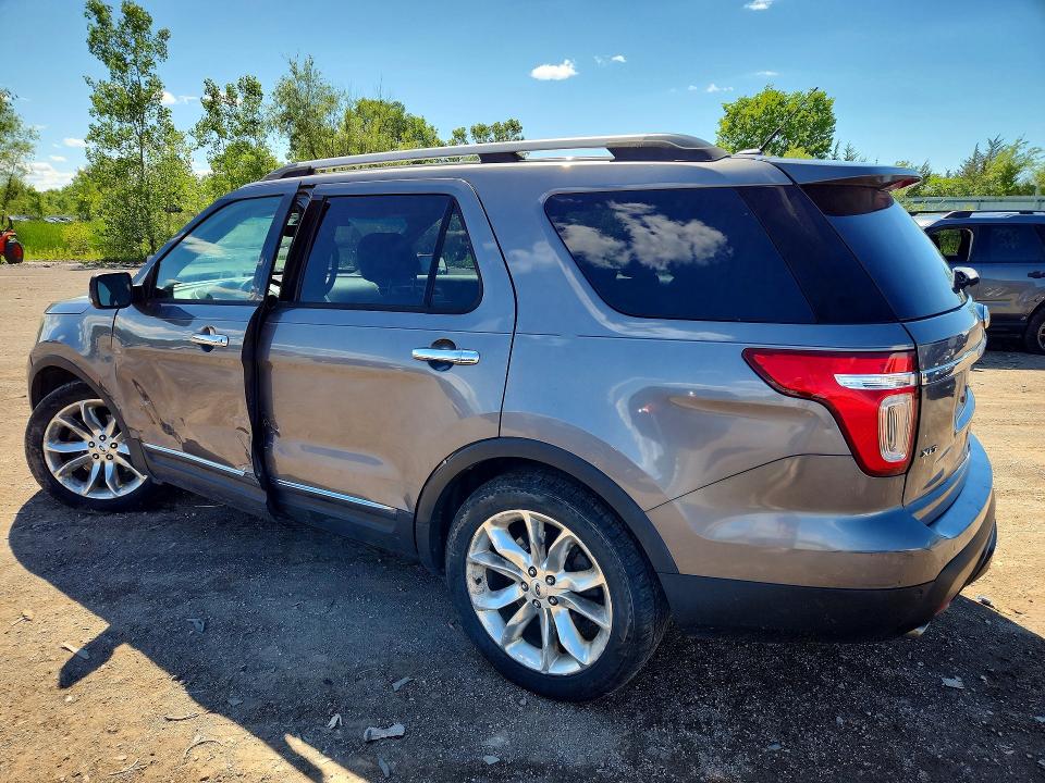 57612866 :رقم المزاد ، 1FM5K8D82EGA52366 vin ، 2014 Ford Explorer مزاد بيع
