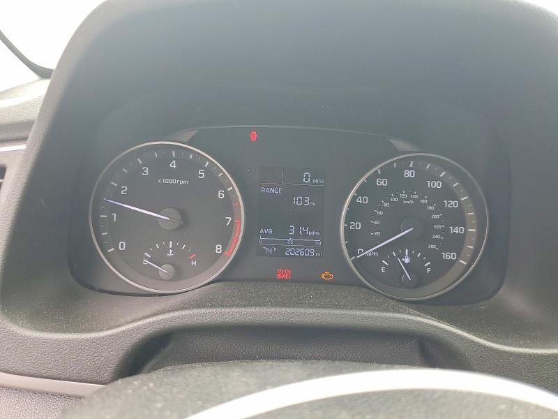 Продажа на аукционе авто 2018 Hyundai Elantra, vin: 5NPD74LFXJH330253, номер лота: 59052326