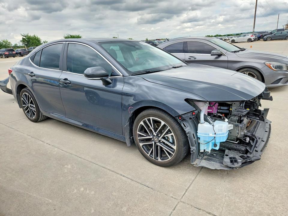 56701236 :رقم المزاد ، 4T1DAACK0SU145077 vin ، 2025 Toyota Camry مزاد بيع