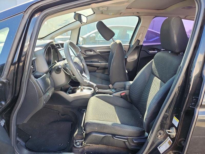 58323746 :رقم المزاد ، 3HGGK5H88FM762693 vin ، 2015 Honda Fit مزاد بيع