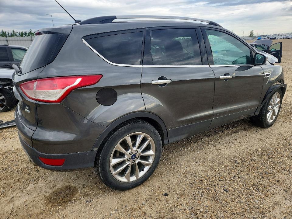 2015 Ford Escape მანქანა იყიდება აუქციონზე, vin: 1FMCU9G97FUA70926, აუქციონის ნომერი: 56183396