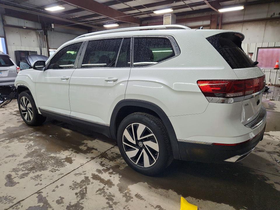 57137526 :رقم المزاد ، 1V2BR2CA5RC531557 vin ، 2024 Volkswagen Atlas مزاد بيع