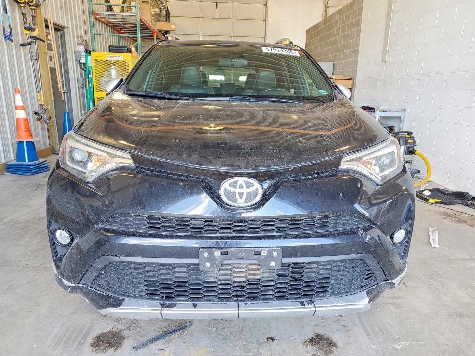 Продаж на аукціоні авто 2016 Toyota Rav4, vin: JTMJFREV2GJ065254, номер лоту: 57924206
