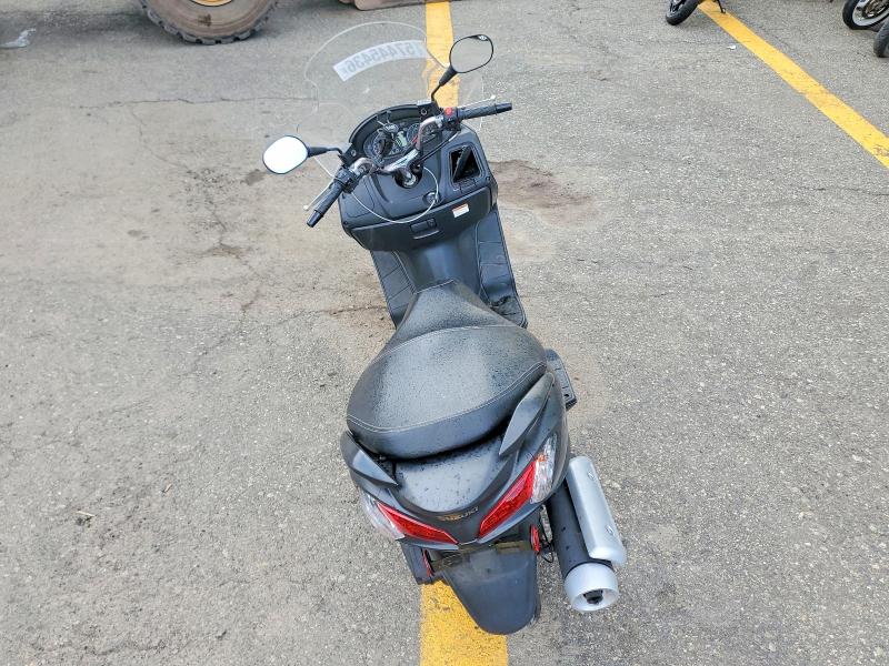 57445436 :رقم المزاد ، MLCCH41A2K1600104 vin ، 2019 Suzuki Uh200 مزاد بيع