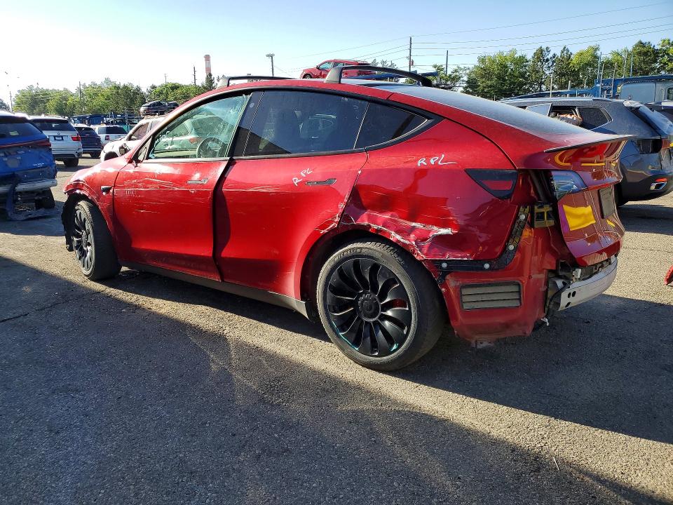 54694306 :رقم المزاد ، 7SAYGDEF6NF523988 vin ، 2022 Tesla Model Y مزاد بيع