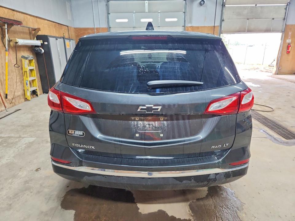 2018 Chevrolet Equinox მანქანა იყიდება აუქციონზე, vin: 2GNAXSEV3J6304004, აუქციონის ნომერი: 55864446