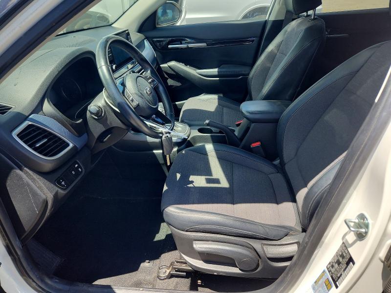 57486056 :رقم المزاد ، KNDEUCAA5M7124572 vin ، 2021 Kia Seltos مزاد بيع