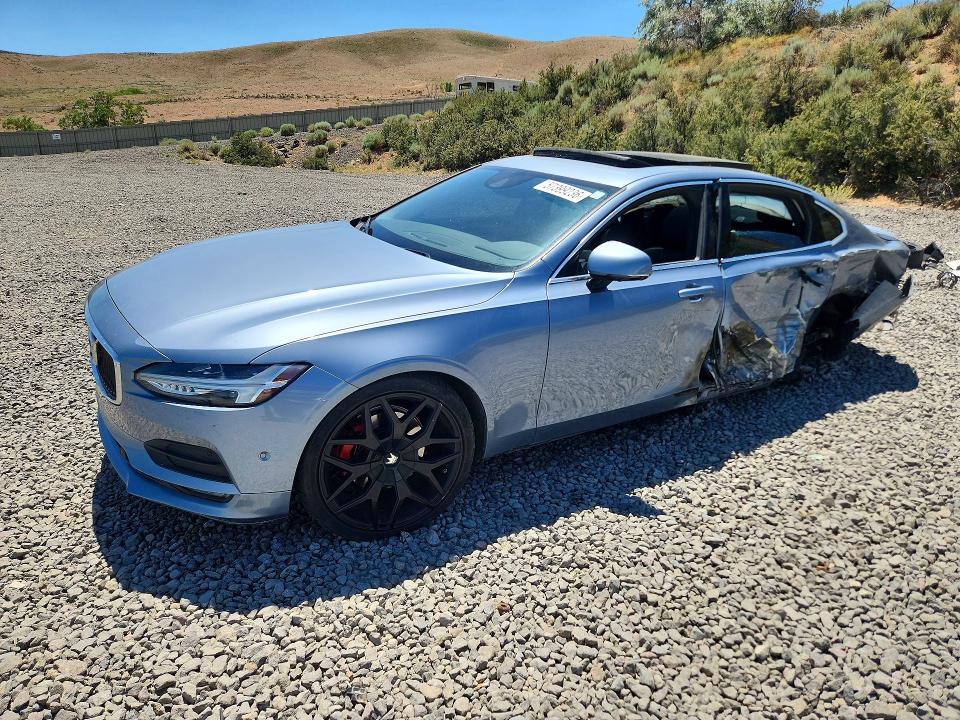 Продажа на аукционе авто 2018 Volvo S90, vin: LVY982AK9JP036539, номер лота: 57399236