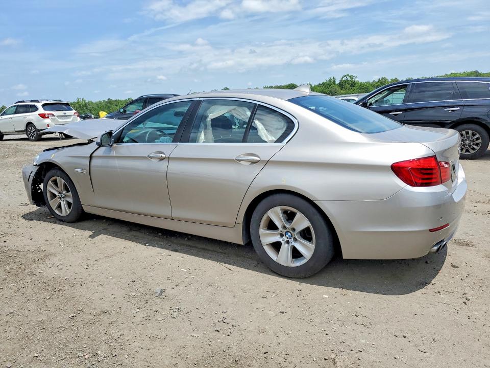 57026496 :رقم المزاد ، WBAXH5C59DD108849 vin ، 2013 Bmw 528 مزاد بيع
