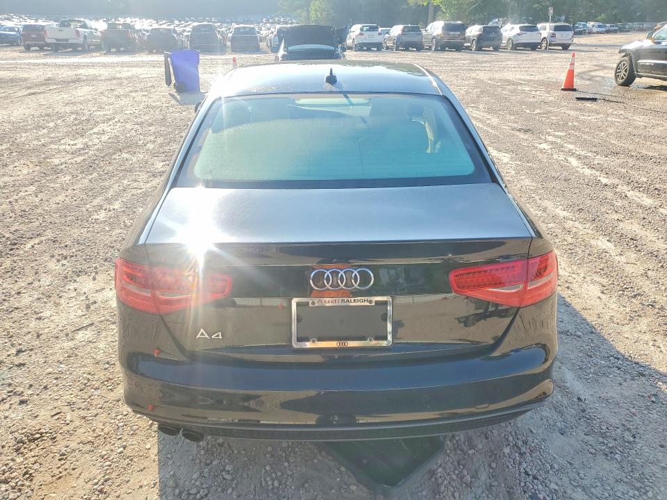 2015 Audi A4 მანქანა იყიდება აუქციონზე, vin: WAUEFAFL8FN017410, აუქციონის ნომერი: 57860186