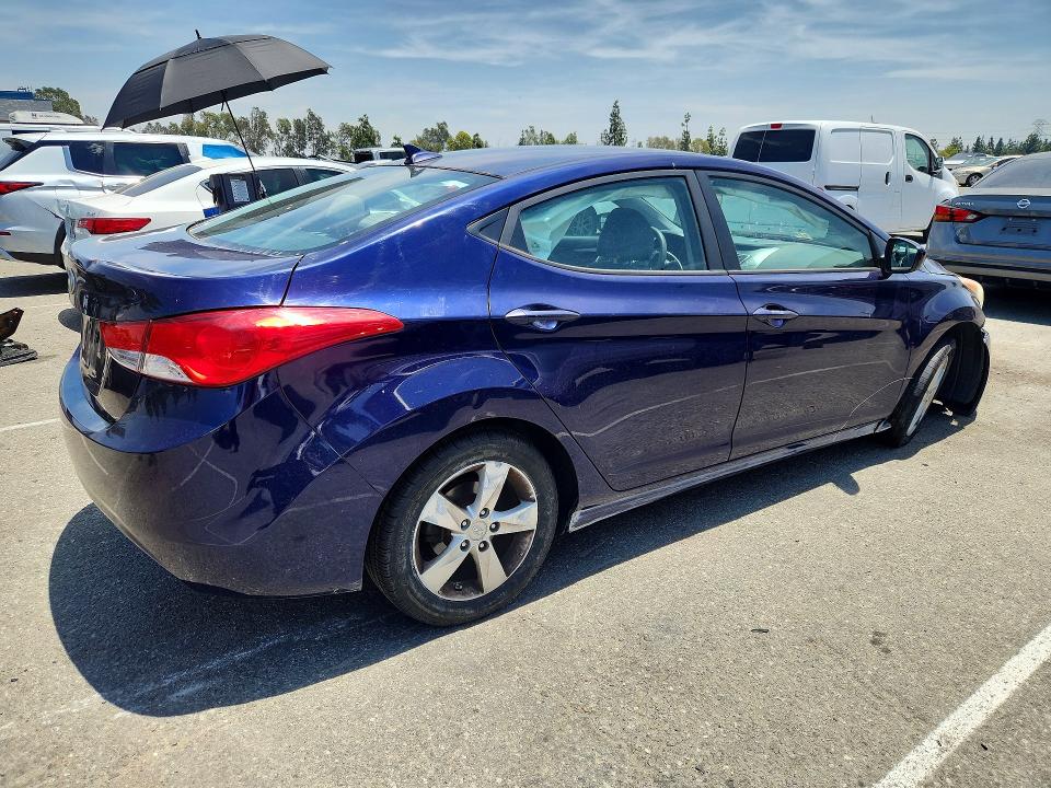 2013 Hyundai Elantra მანქანა იყიდება აუქციონზე, vin: 5NPDH4AEXDH336758, აუქციონის ნომერი: 55449996