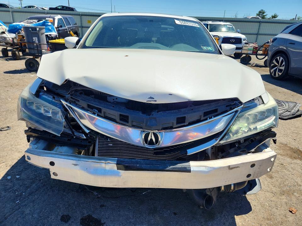 55882526 :رقم المزاد ، 19UDE2F37JA007198 vin ، 2018 Acura Ilx مزاد بيع