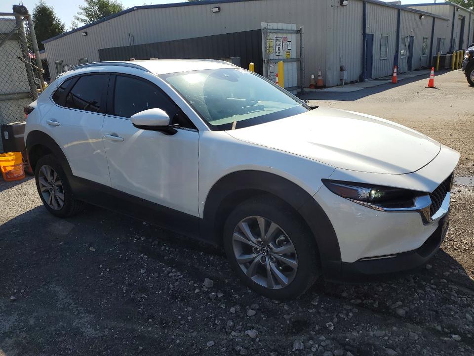 57326196 :رقم المزاد ، 3MVDMBBM8PM588429 vin ، 2023 Mazda Cx-30 مزاد بيع