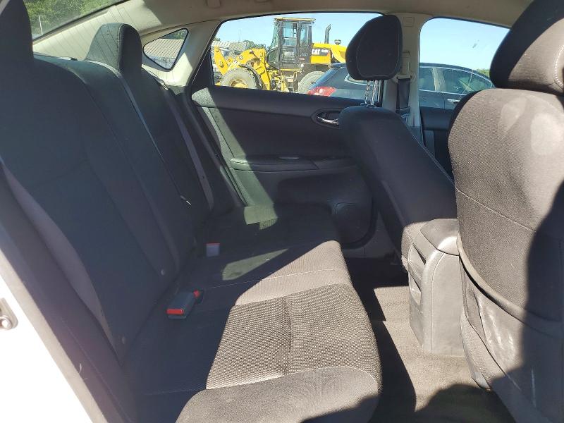 58403586 :رقم المزاد ، 3N1AB7AP4KY245401 vin ، 2019 Nissan Sentra مزاد بيع