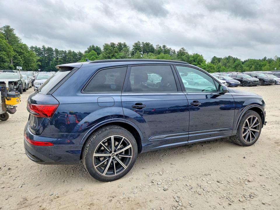 55798066 :رقم المزاد ، WA1LXBF74PD007927 vin ، 2023 Audi Q7 مزاد بيع