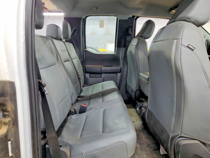 55757236 :رقم المزاد ، 1FTEX1CB0NKD57677 vin ، 2022 Ford F150 مزاد بيع