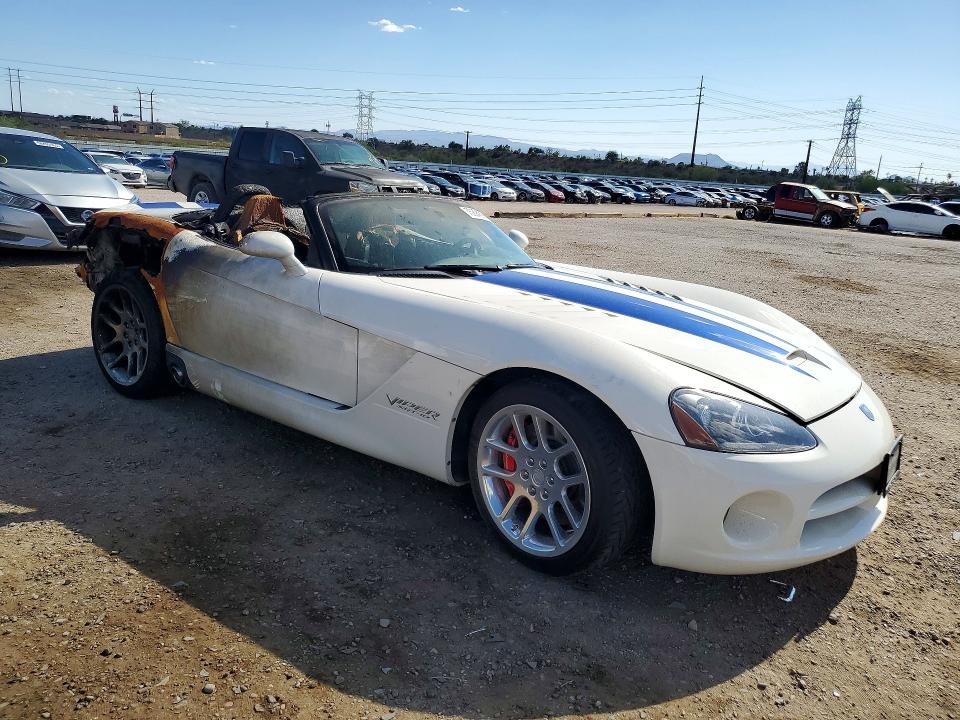 76294895 :رقم المزاد ، 1B3JZ65Z05V501907 vin ، 2005 Dodge Viper مزاد بيع