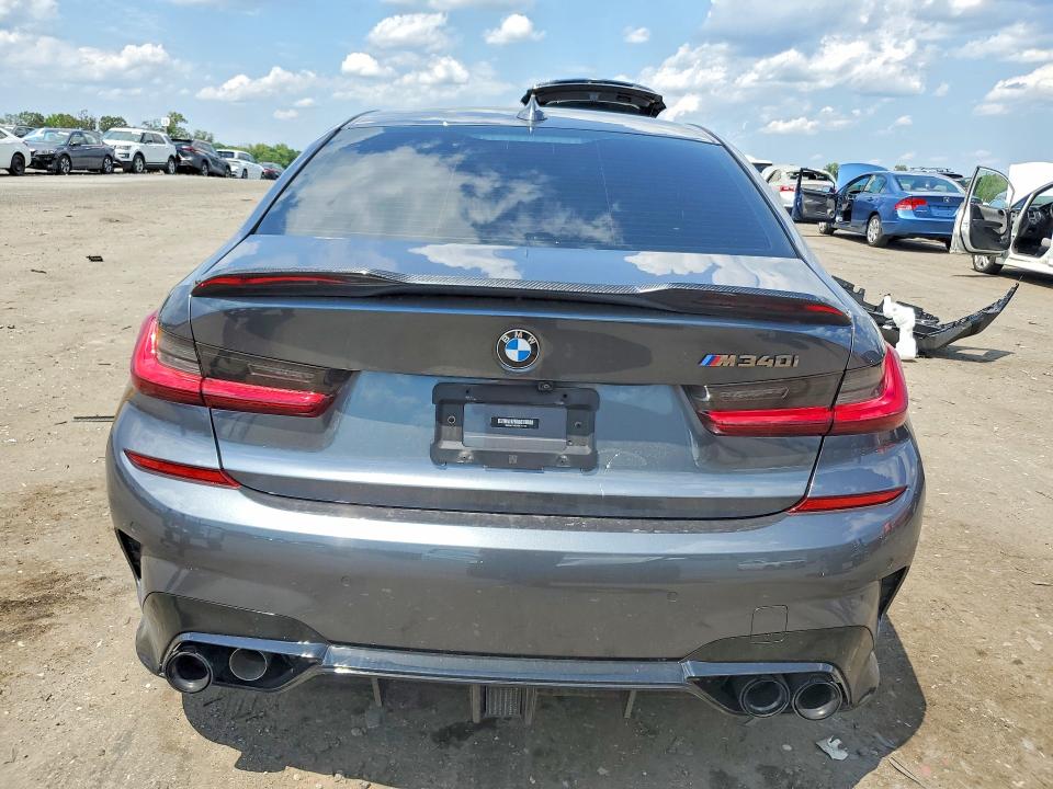 57342446 :رقم المزاد ، 3MW5U7J05N8C75116 vin ، 2022 Bmw M340i مزاد بيع