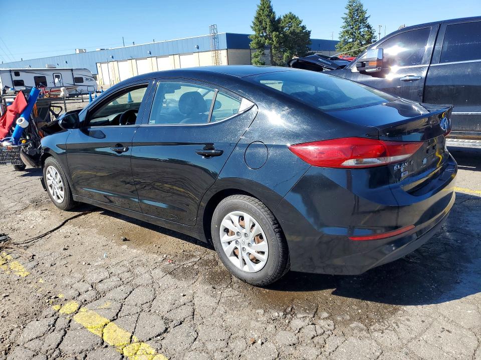 57951976 :رقم المزاد ، 5NPD74LF4JH233744 vin ، 2018 Hyundai Elantra مزاد بيع