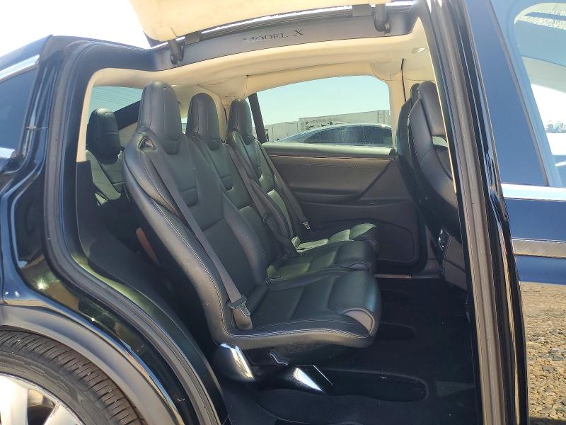 56883516 :رقم المزاد ، 5YJXCAE20GF014434 vin ، 2016 Tesla Model X مزاد بيع