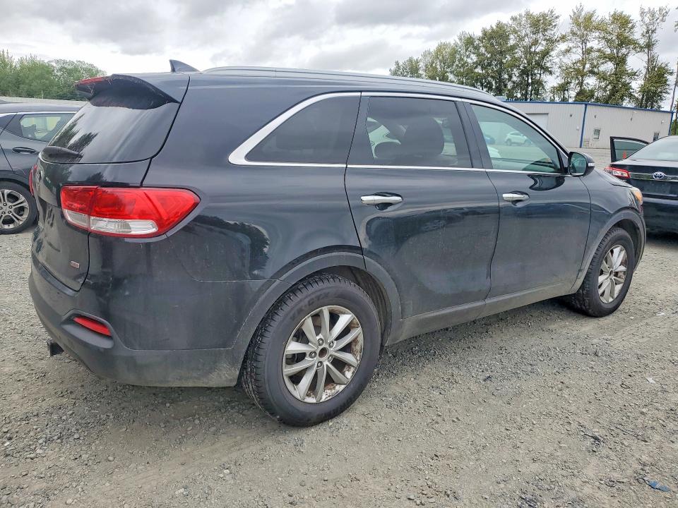 2016 Kia Sorento მანქანა იყიდება აუქციონზე, vin: 5XYPG4A34GG048177, აუქციონის ნომერი: 58621136
