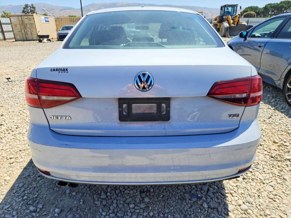 56473126 :رقم المزاد ، 3VW2B7AJ5HM235986 vin ، 2017 Volkswagen Jetta مزاد بيع