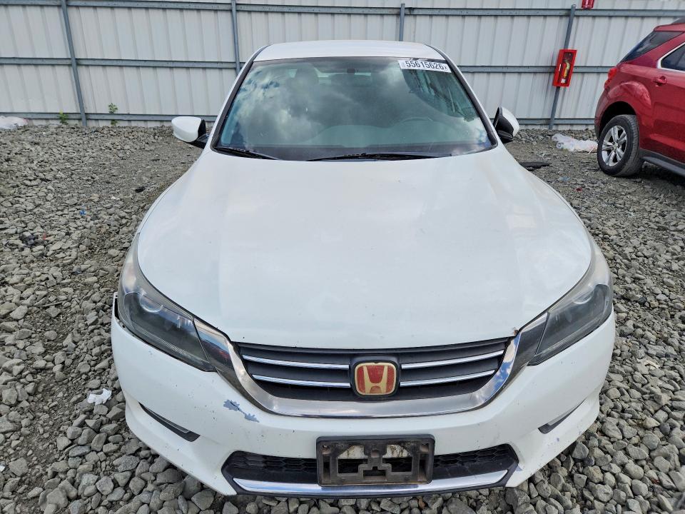 55615626 :رقم المزاد ، 1HGCR2F53FA268059 vin ، 2015 Honda Accord مزاد بيع