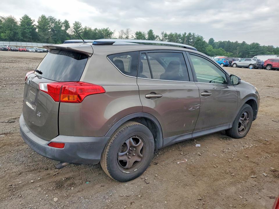 58306676 :رقم المزاد ، JTMBFREV9FD151923 vin ، 2015 Toyota Rav4 مزاد بيع