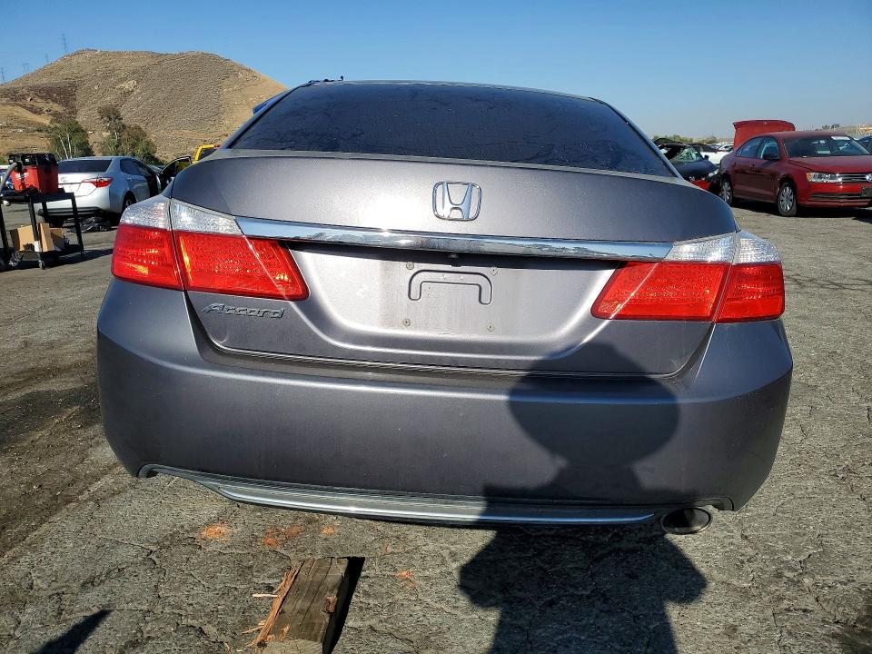 Продаж на аукціоні авто 2015 Honda Accord, vin: 1HGCR2F32FA205226, номер лоту: 56943416