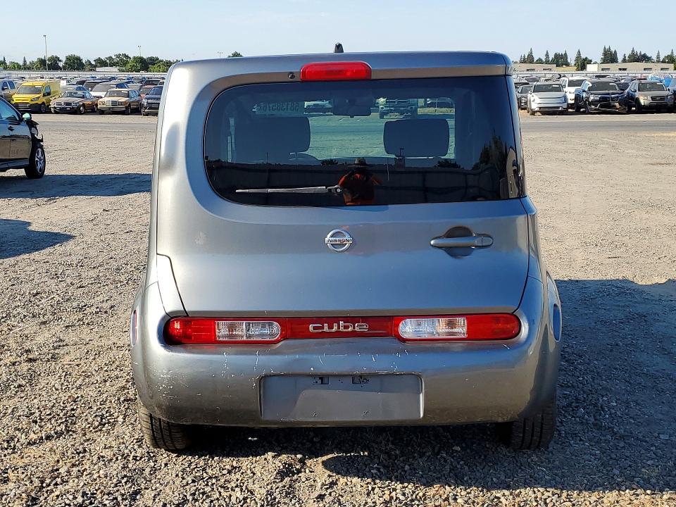 58138576 :رقم المزاد ، JN8AZ2KRXAT165169 vin ، 2010 Nissan Cube مزاد بيع