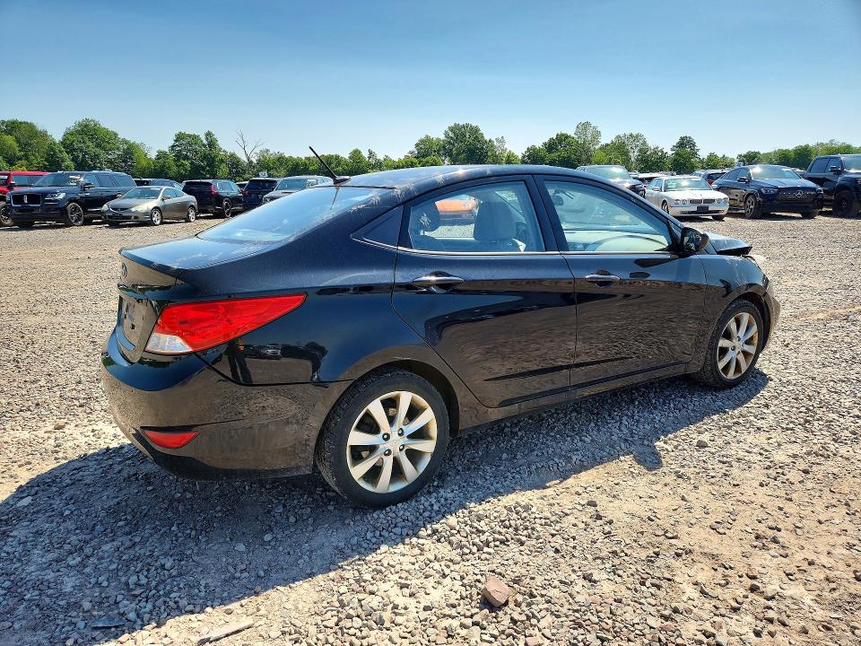2013 Hyundai Accent მანქანა იყიდება აუქციონზე, vin: KMHCU4AE4DU576476, აუქციონის ნომერი: 58652856