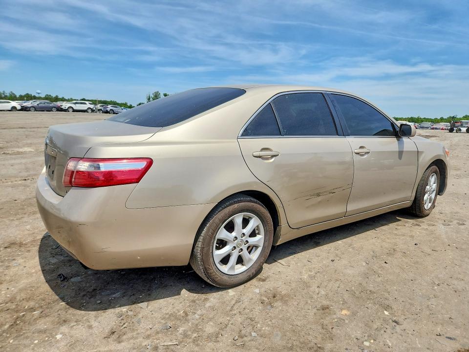 56322766 :رقم المزاد ، 4T1BE46KX7U522837 vin ، 2007 Toyota Camry مزاد بيع